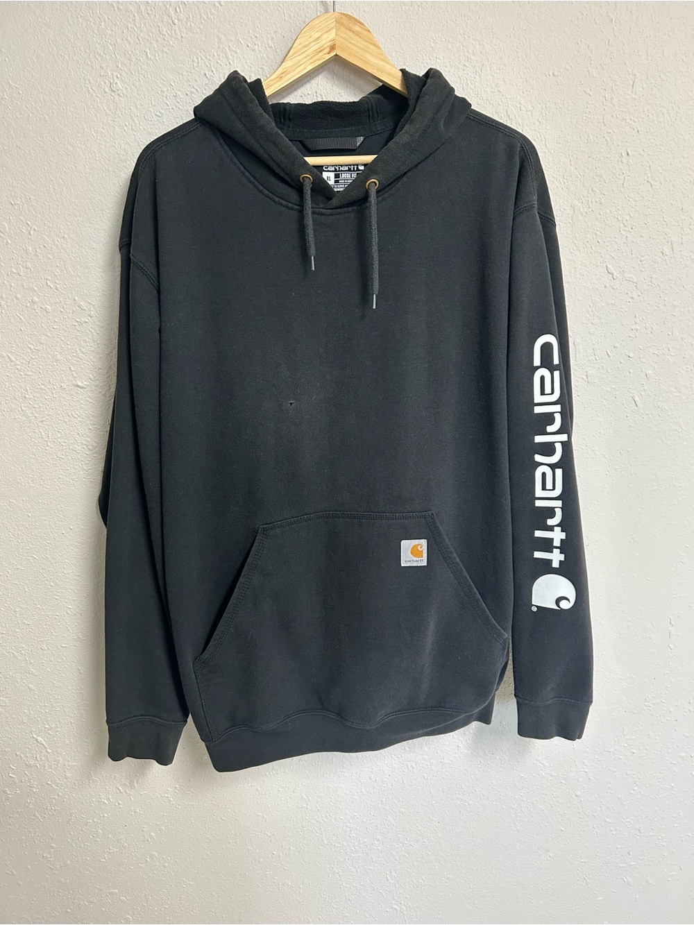 Carhartt Loose Fit Sleeve Logo Hoodie Black XL Distressed